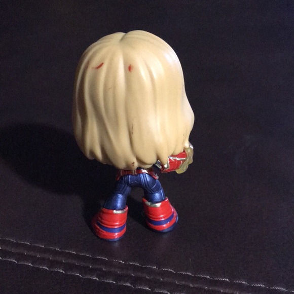 Marvel Avengers Captain Marvel - Picture 3 of 3